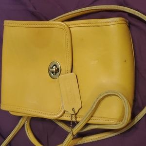Vintage Coach, Scooter bag, yellow
